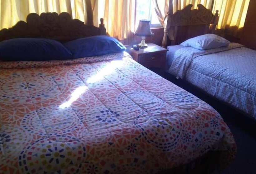 Pensjonat Ururi Stay