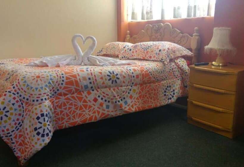 Pensjonat Ururi Stay