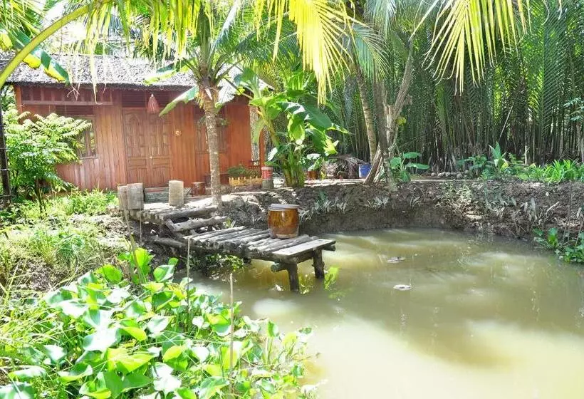 هتل Ben Tre Farm Stay