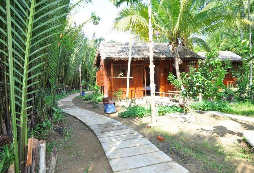 Hotel Ben Tre Farm Stay