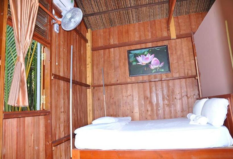 Hotel Ben Tre Farm Stay