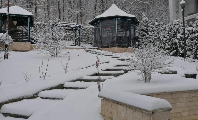 بنسيون Casa Hera