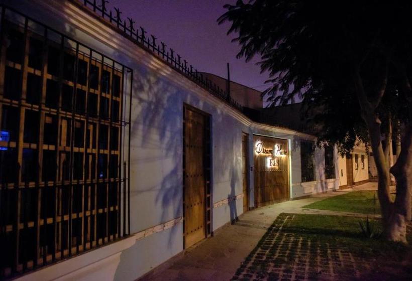 بنسيون Dream House