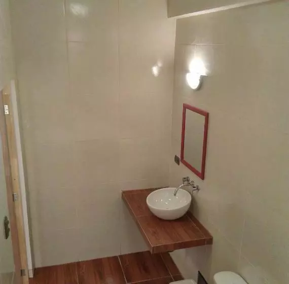 پانسیون Dream House