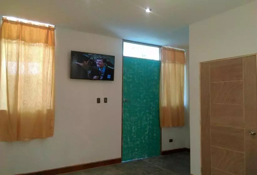 پانسیون Dream House