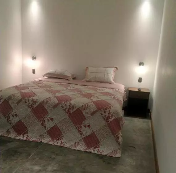 پانسیون Dream House