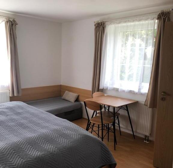 פנסיון Ubytování Mája