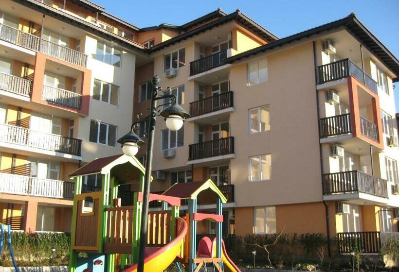 Apartcomplex Chateau Aheloy