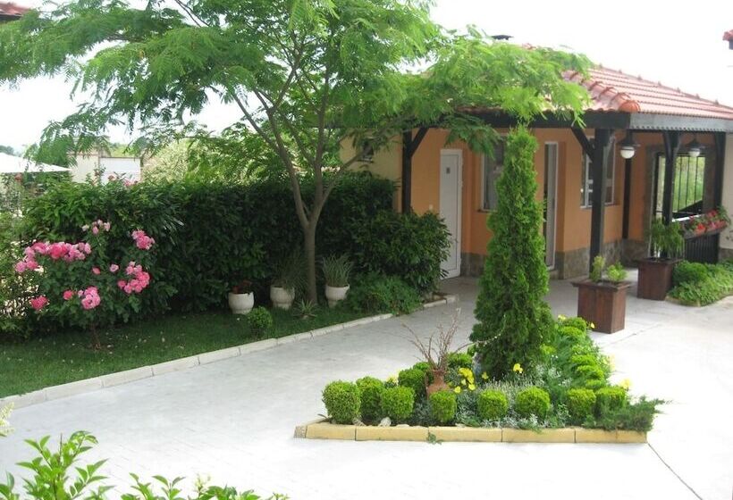 Apartcomplex Chateau Aheloy