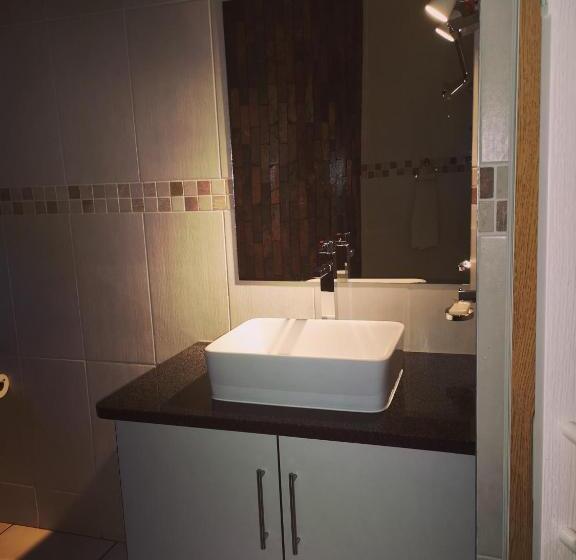 פנסיון Aaa Rose Garden Guesthouse