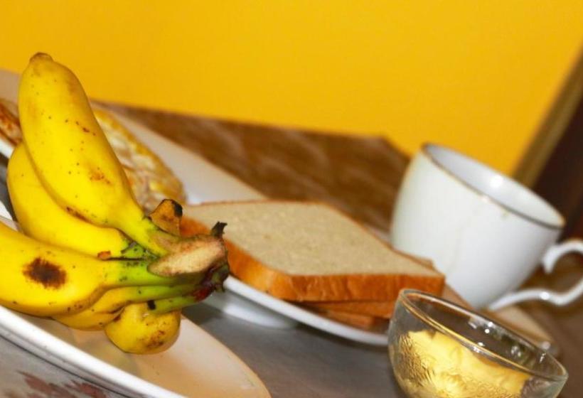 بنسيون A&b Resort Negombo