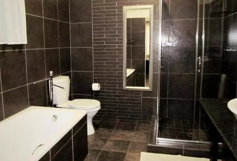 Majatalo Duvet & Crumpets