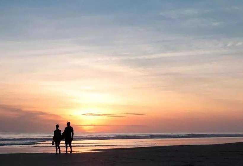 Majatalo Red Pepper Popoyo