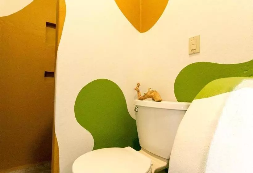 Majatalo Red Pepper Popoyo