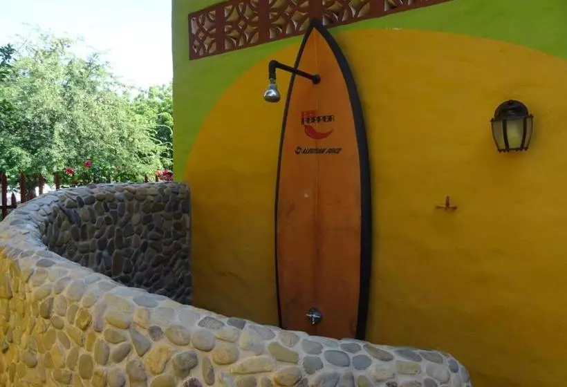 Majatalo Red Pepper Popoyo