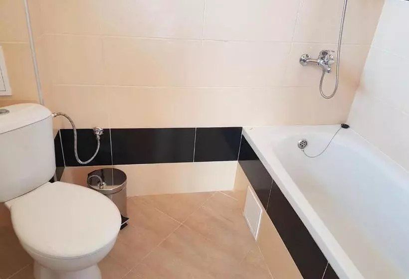 پانسیون Yuliya Guest House