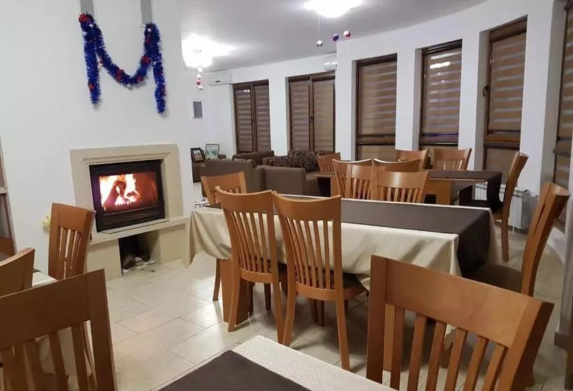 پانسیون Yuliya Guest House