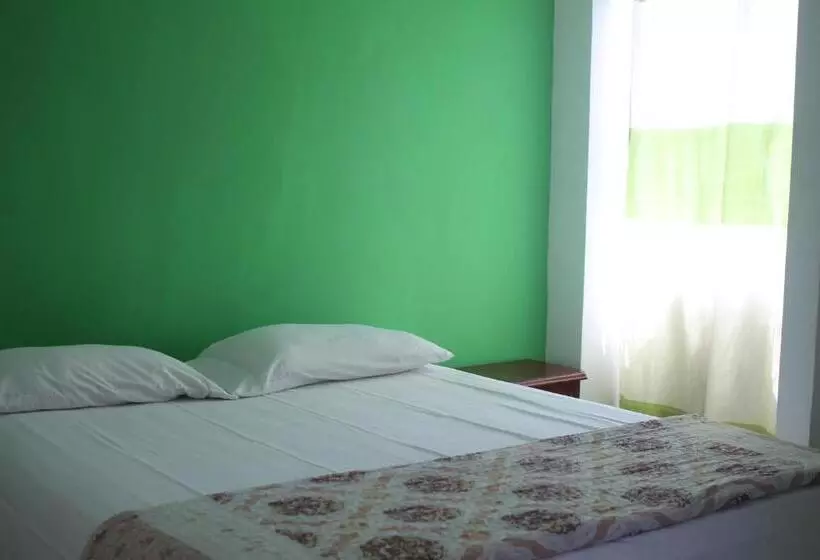 Retkeilymaja Roxi S Place