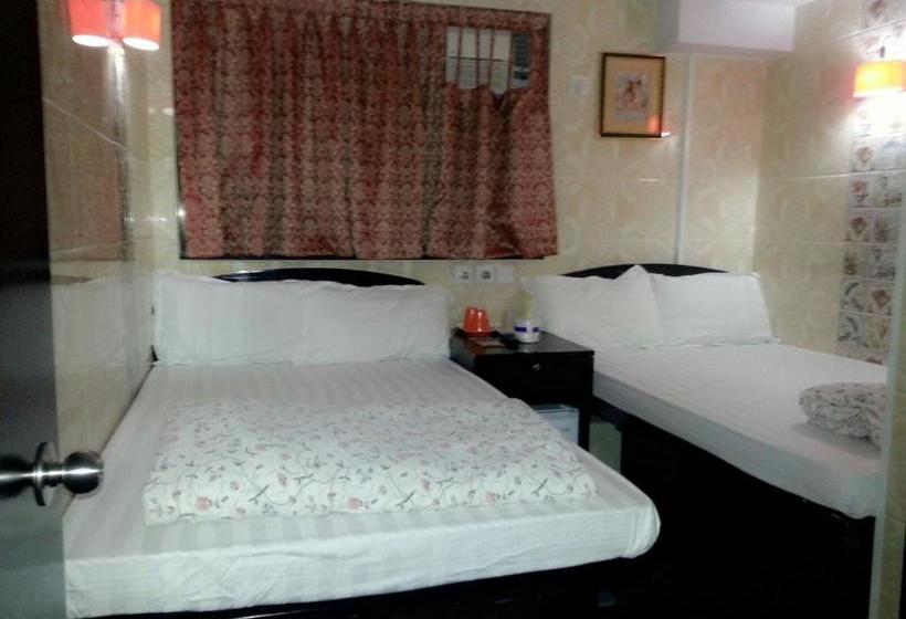 پانسیون Dutch Hostel