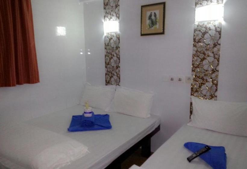 پانسیون Dutch Hostel