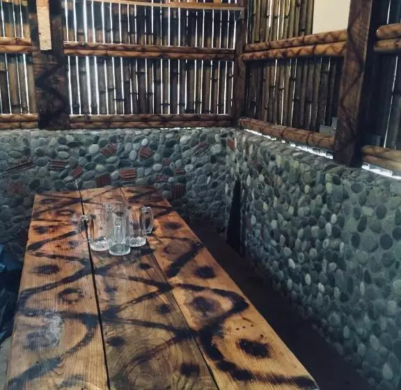 پانسیون Ketis Guest House