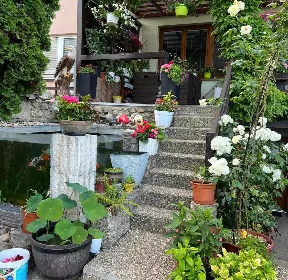 Majatalo Ubytovani Na Hrazi 91