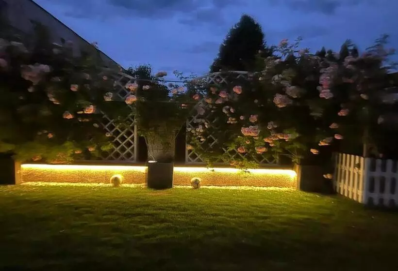 Majatalo Ubytovani Na Hrazi 91