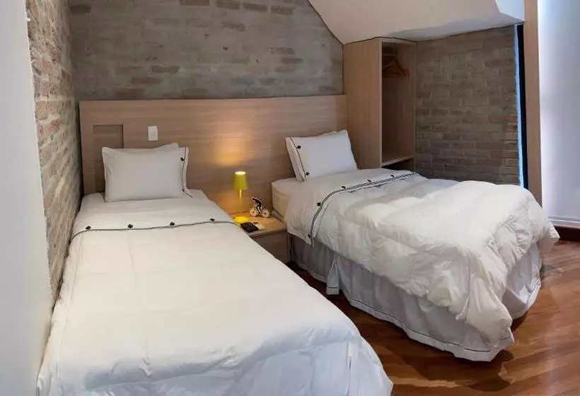 ペンション Austin Suites