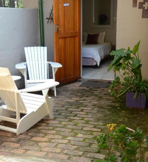 بنسيون Big Tree Midrand