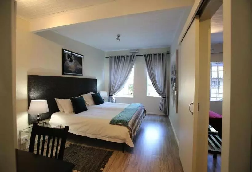 Pension  Big Tree Midrand