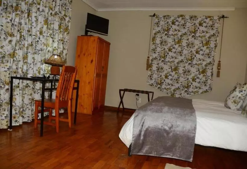 Pension  Big Tree Midrand