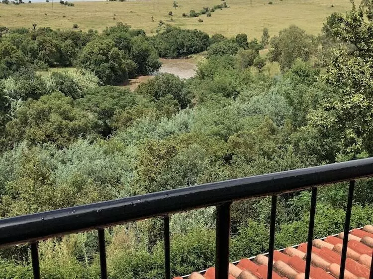 ペンション Hills And Dales Accommodation