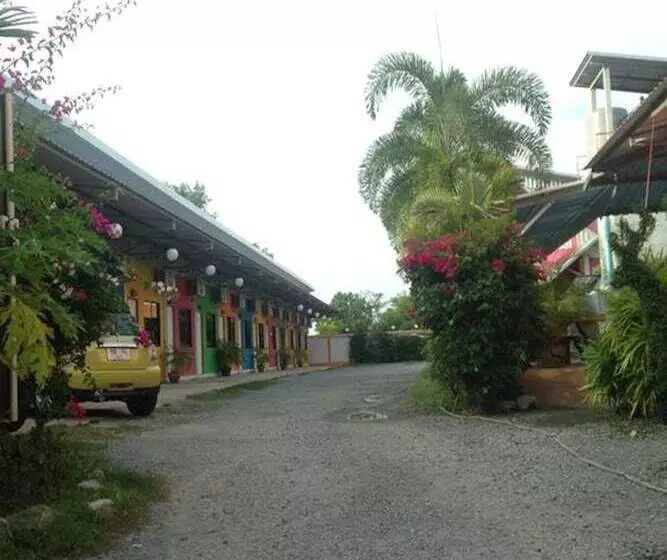 Majatalo Mee Rak Vintage