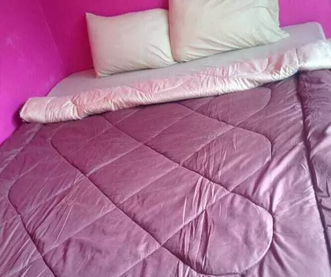 Majatalo Mee Rak Vintage