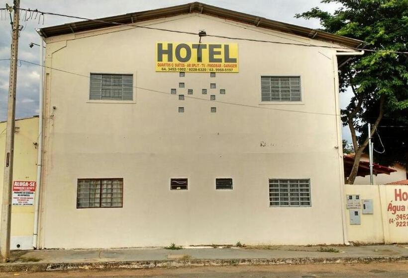 پانسیون Pousada Agua Quente