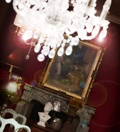 Majatalo Villa Brocant Guest House