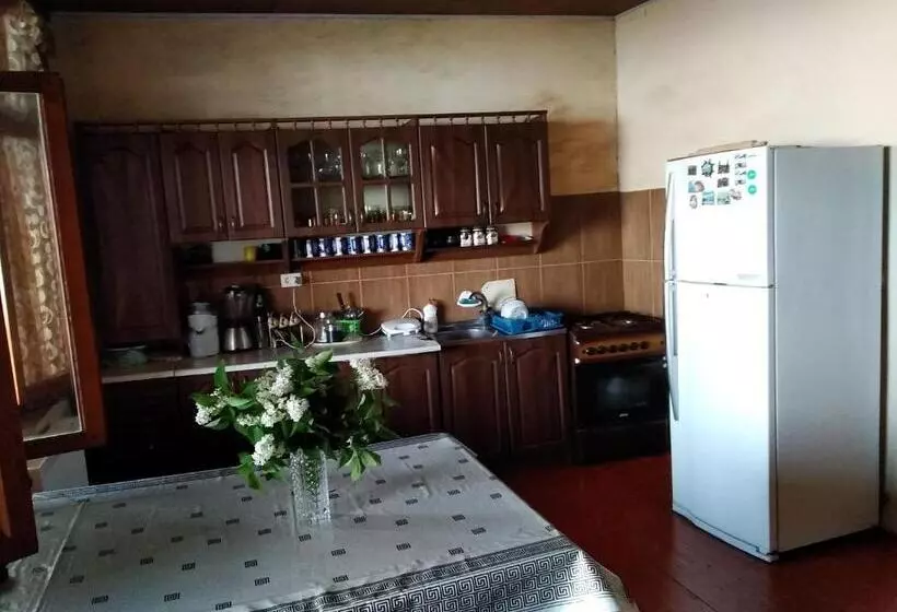 پانسیون Goga Guesthouse