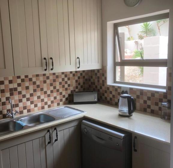 بنسيون Lêplek Guest House