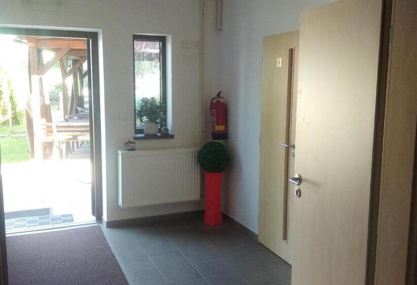 Pensionat Penzion A Restaurace U Strnada