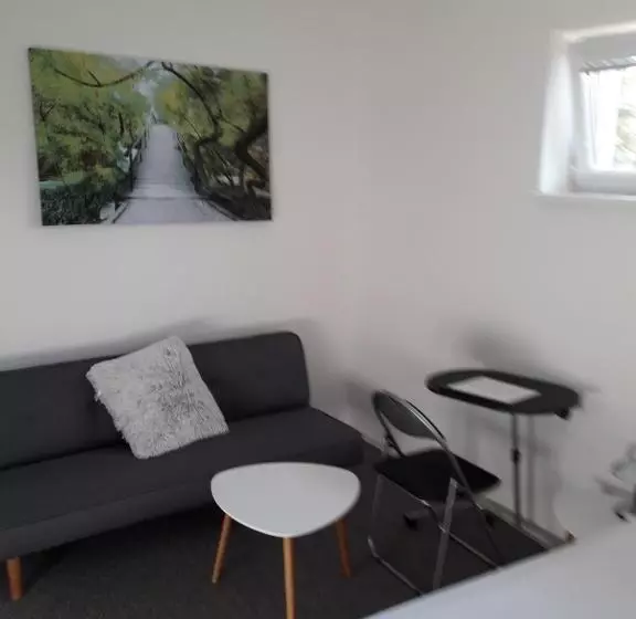 Majatalo Penzion A Restaurace U Strnada