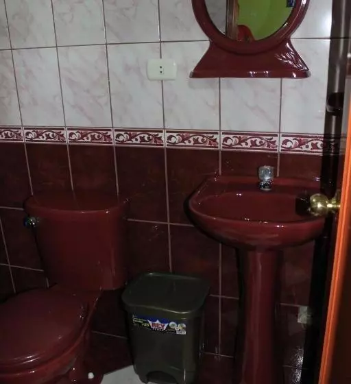 پانسیون Residencial Norandes