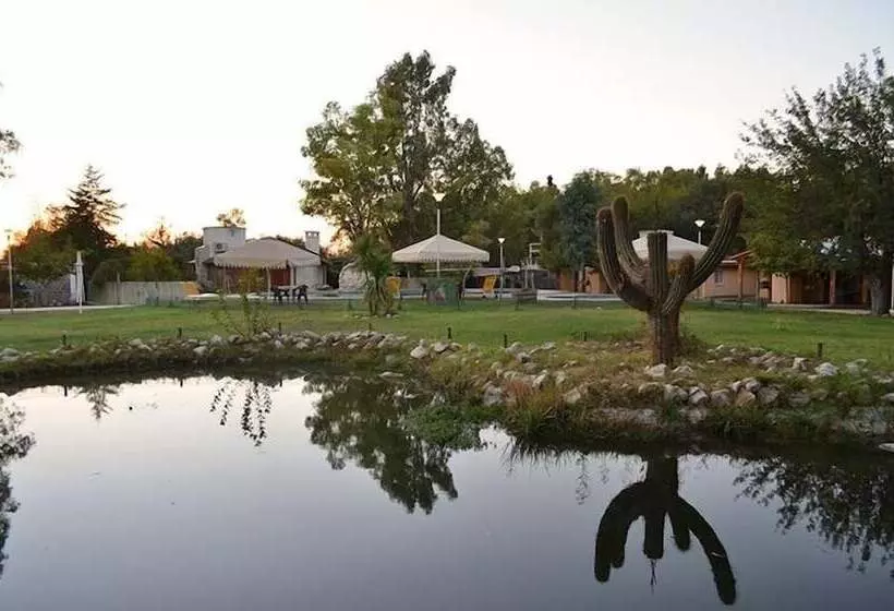 ユースホステル Hostería Y Cabañas Valle Fertil