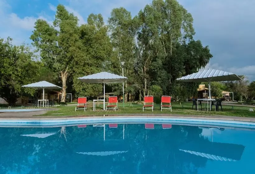 ユースホステル Hostería Y Cabañas Valle Fertil