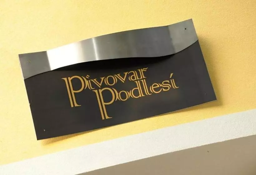 Majatalo Penzion Pivovar Podlesí