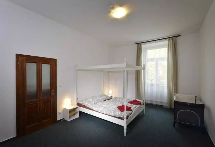 Majatalo Penzion Pivovar Podlesí