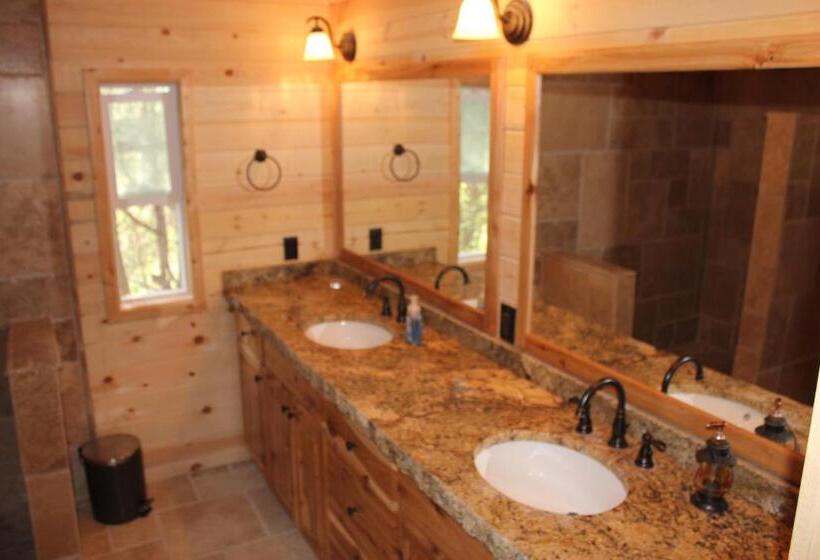 בית מלון כפרי Sevier River Ranch & Cattle Company