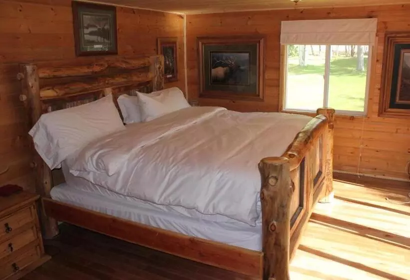 Hotelli Sevier River Ranch & Cattle Company