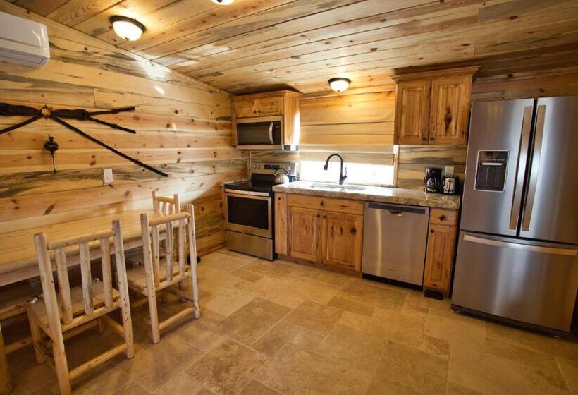 בית מלון כפרי Sevier River Ranch & Cattle Company