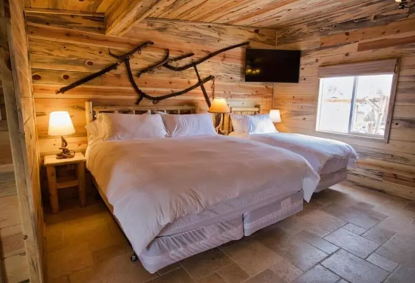 Hotelli Sevier River Ranch & Cattle Company