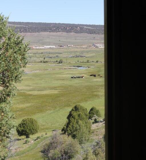 בית מלון כפרי Sevier River Ranch & Cattle Company